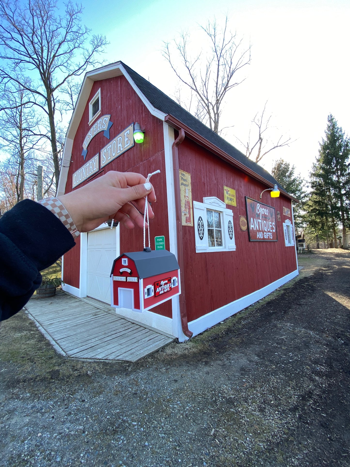 Byers Country Store Homestead Barn Commerce Twp. Michigan Duck Farm Miniature Replica Desk/Tree Ornaments