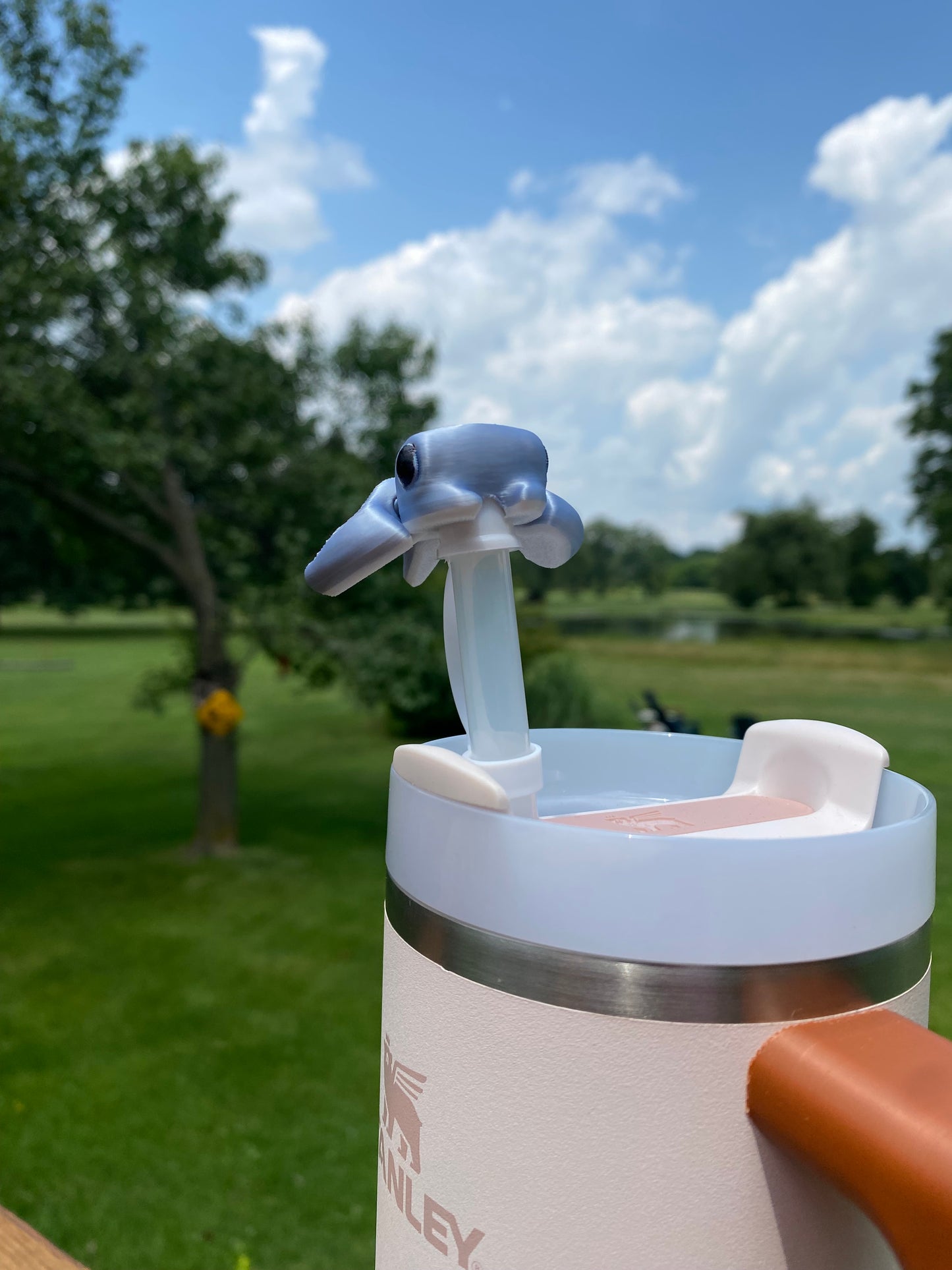 Stingray Manta Ray Sea Life Cute Articulated Sting Ray Straw Topper/ Charm for Stanely Tumblers and other 9.5mm Straws