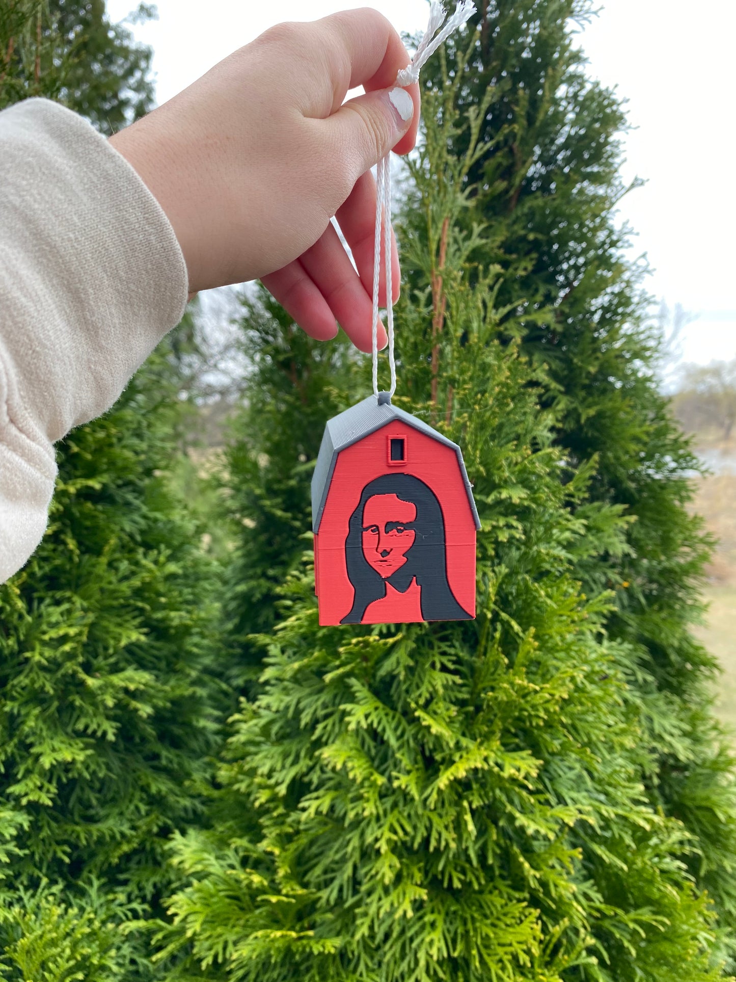 Mona Lisa Barn Haggerty Rd. West Bloomfield, Michigan Miniature Replica Desk/Tree Ornaments
