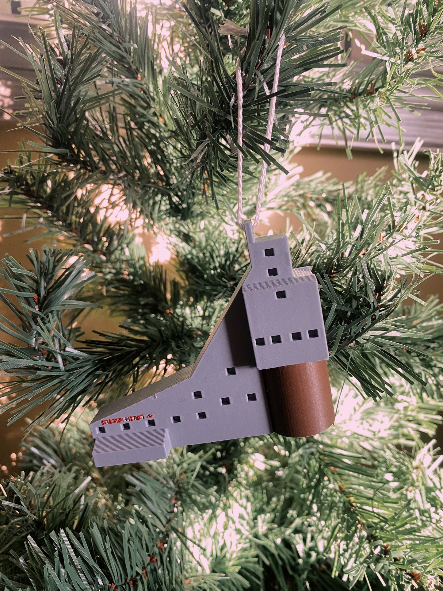 Quincy Mine Keweenaw Peninsula Hancock, Michigan Miniature Desk/ Shelf and Christmas Tree Ornaments