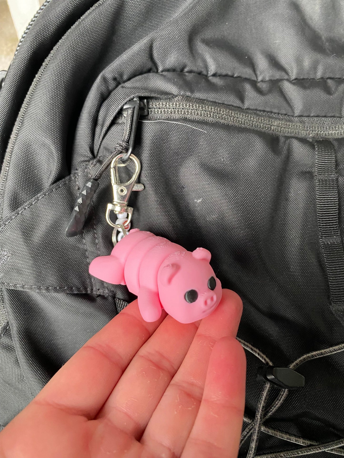 3D Printed Articulated Fidget Pigs And Keychains