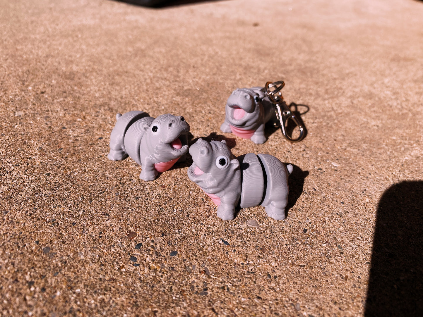 MOO DENG Baby Hippo Cute Knee Biting Hippopotamus 3D Printed Articulated Fidget Toys and Keychains