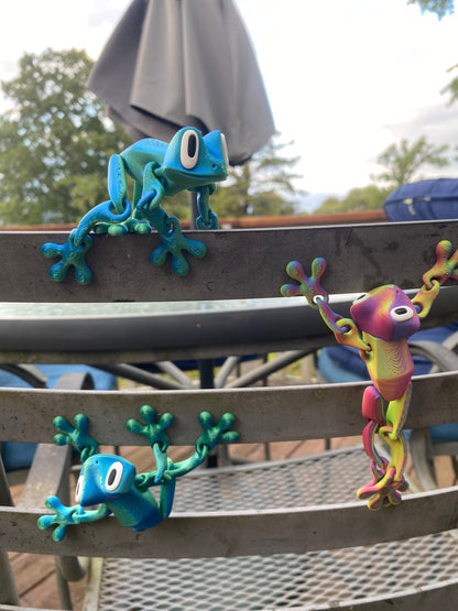 Articulated Tree Frog Fridge Magnets 3D Printed