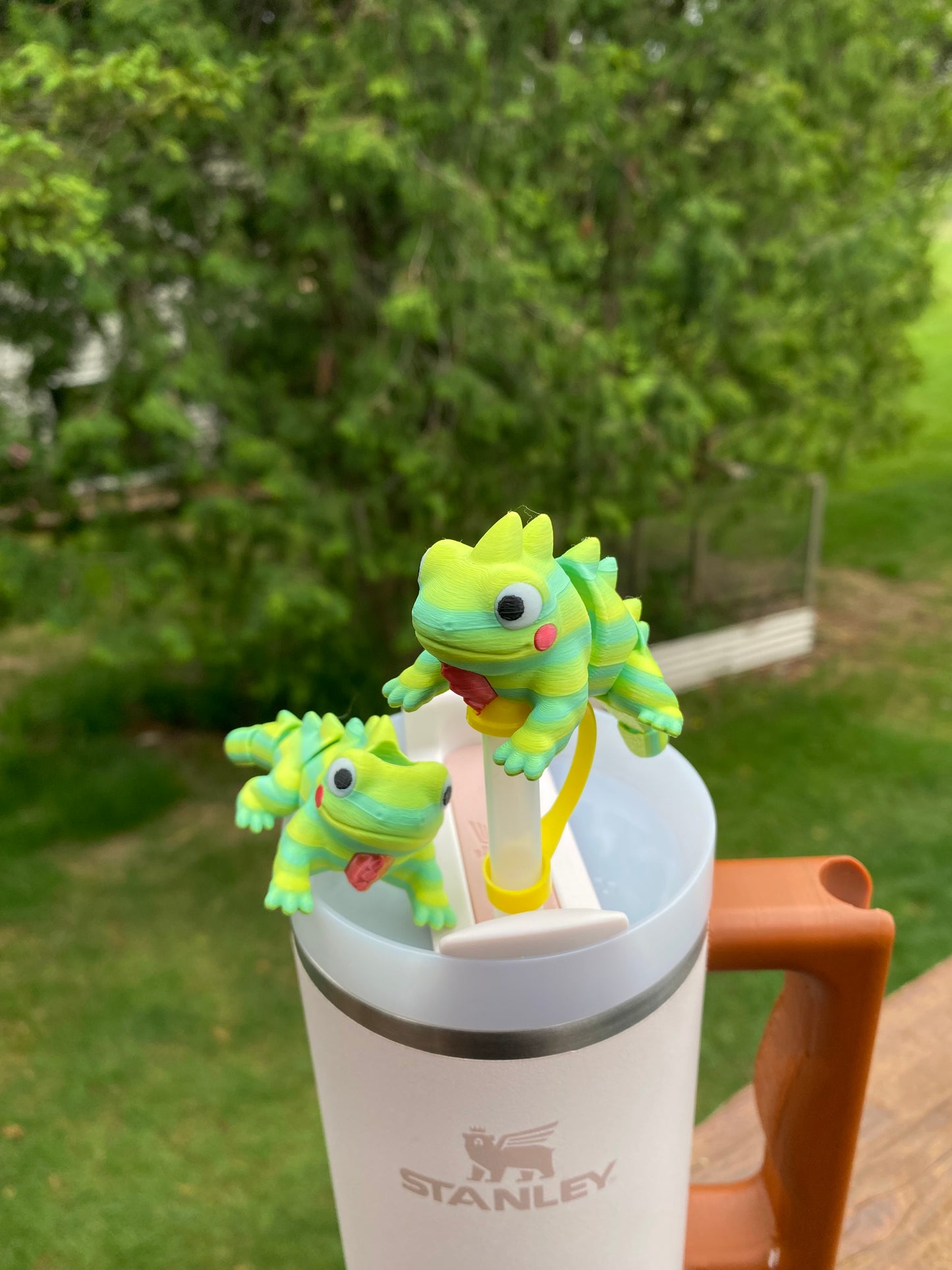 Iguana Straw Topper/ Charm for Stanely Tumblers and other 9.5mm Straws