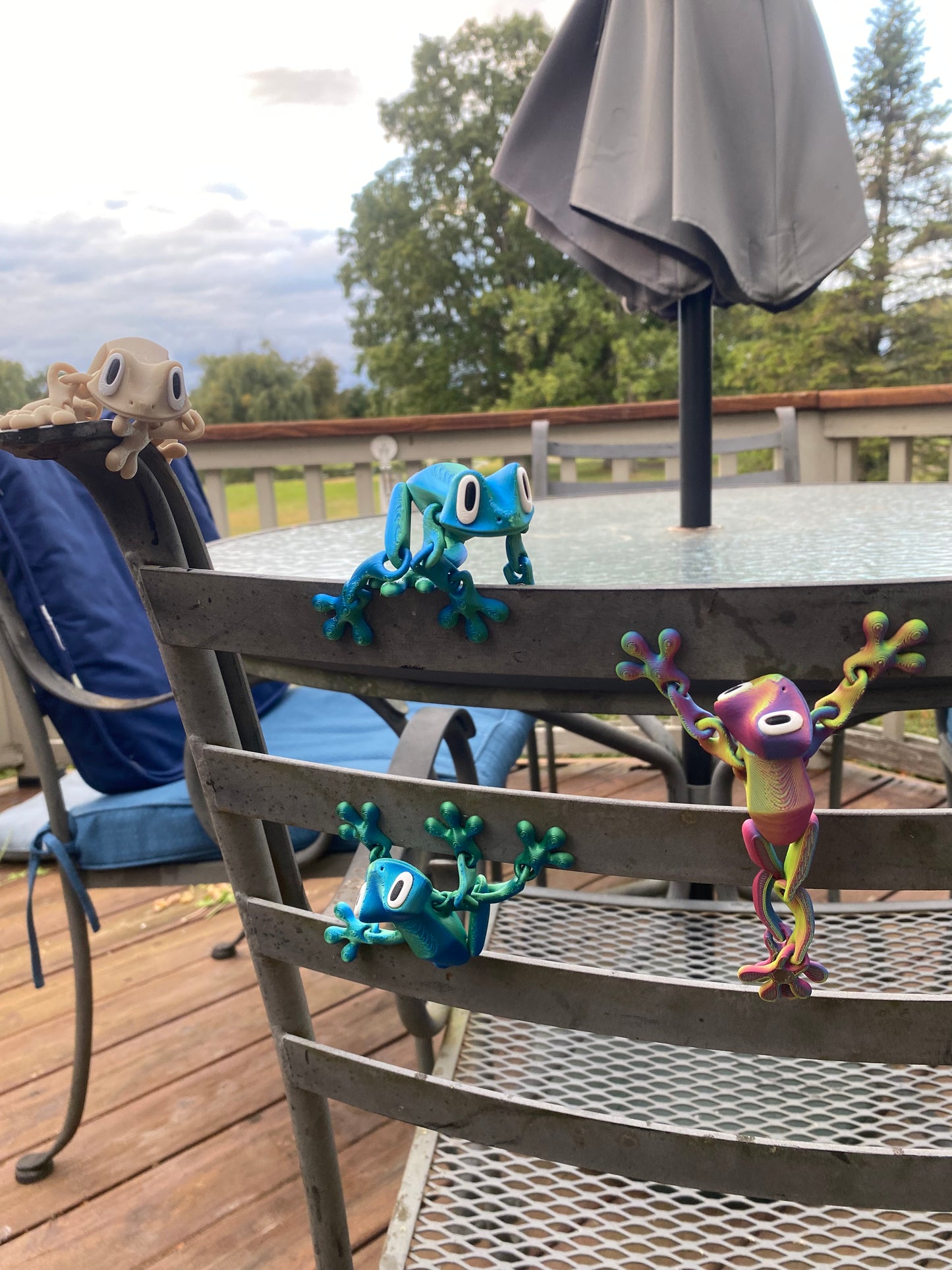 Articulated Tree Frog Fridge Magnets 3D Printed