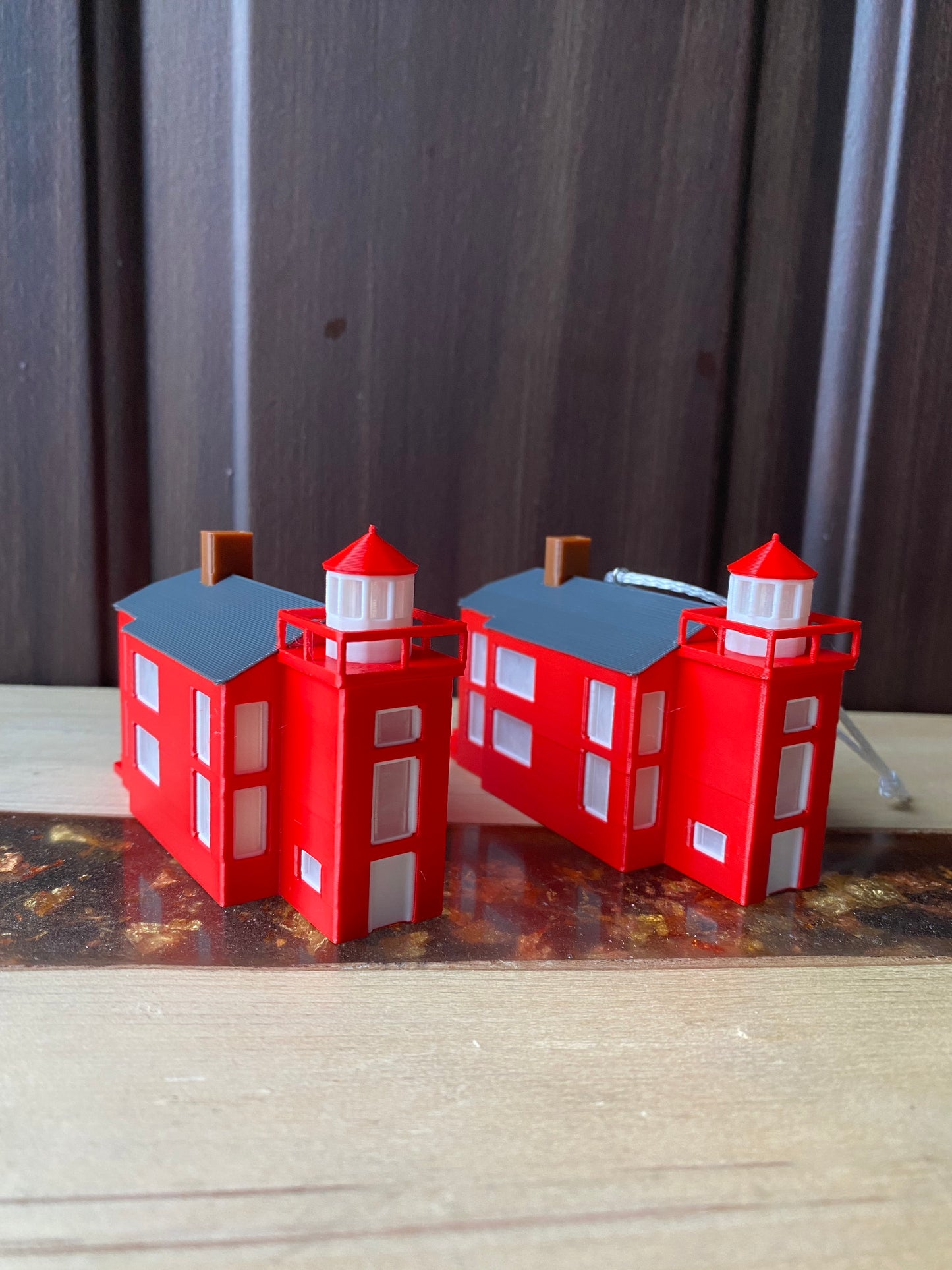 Marquette Harbor Lighthouse Marquette, Michigan Miniature Replica Desk/Shelf and Christmas Tree Ornaments